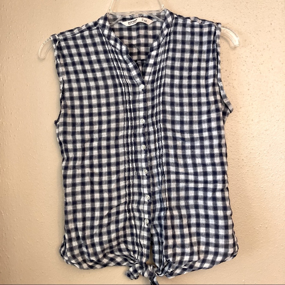 Old Navy Sleeveless Plaid Top